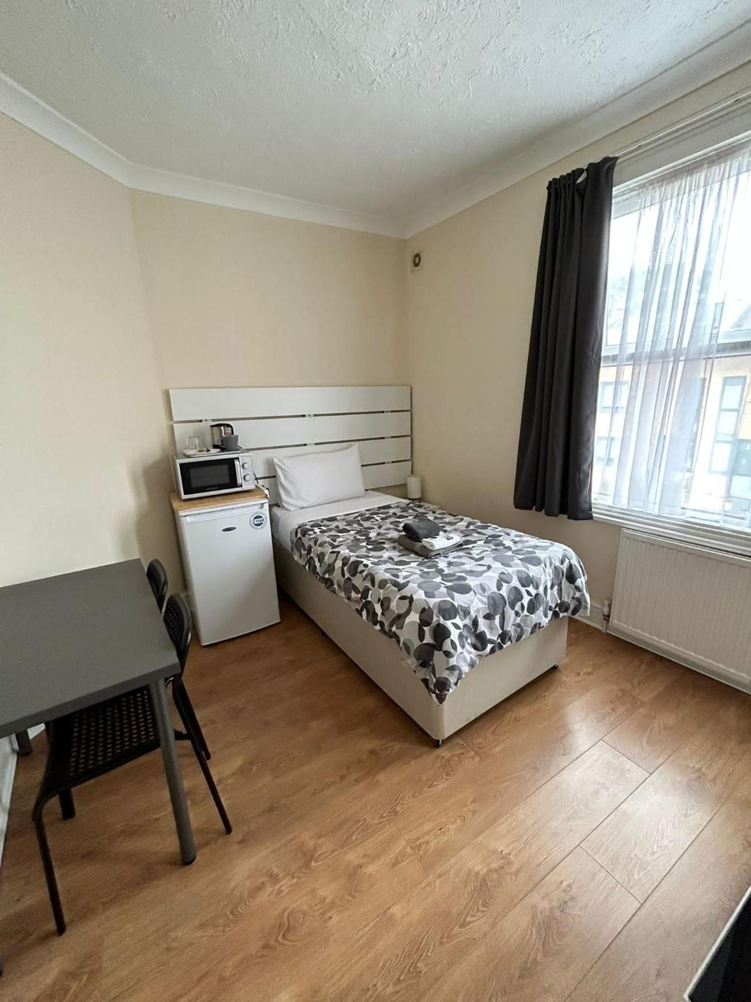 Affittacamere Willesden *